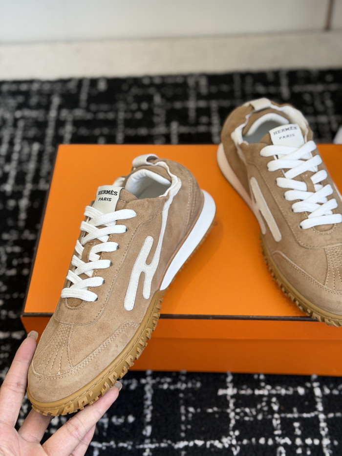 H**me5 sneakers HM116