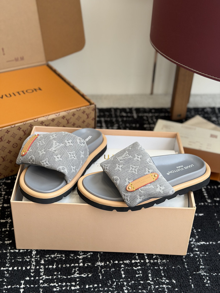 L&V sandal 273
