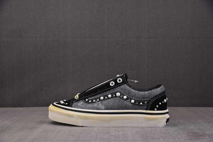 Vans LX Old Skool 36 Pearlized VN000SEDVBR