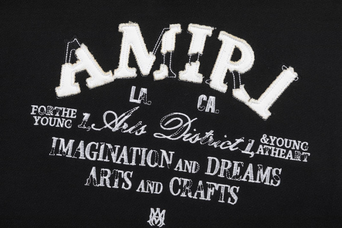 AM1RI HOODIE AM037