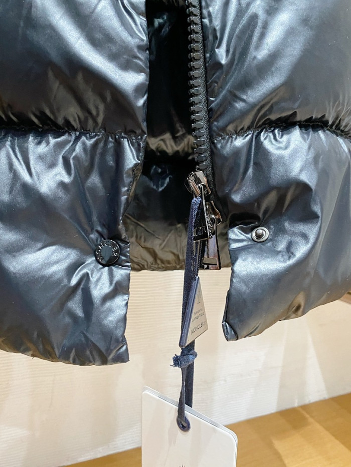 Moncler down jacket MC25