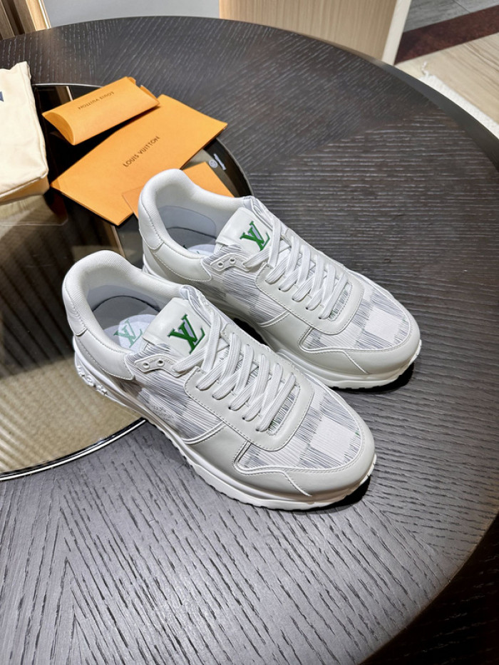 LV snekaers L0000381