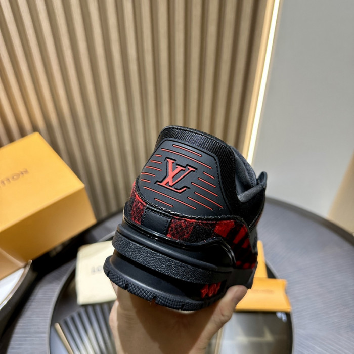 LV snekaers L0000469