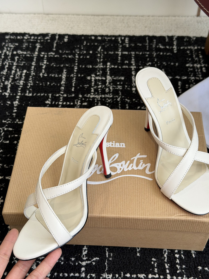 C&L Heels CLL000275