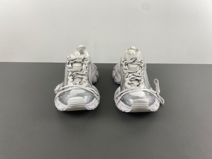 BALENCIAGA 3xl SNEAKER W3XL5 9049
