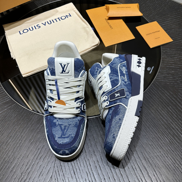 LV snekaers L0000683