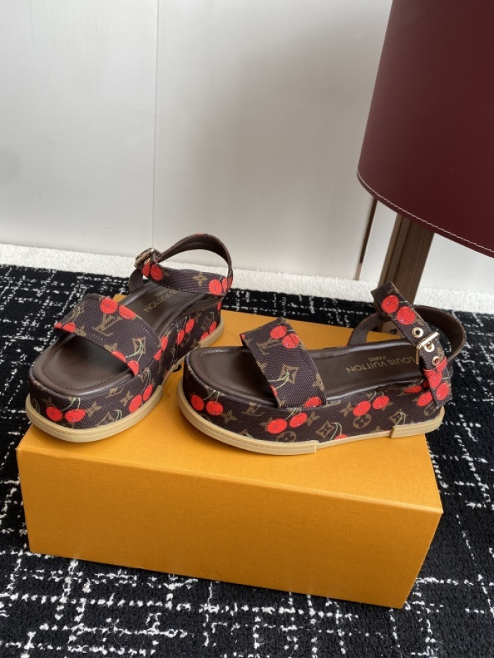 L&V sandal 236