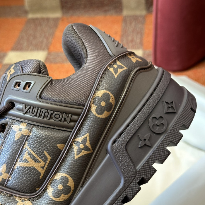 LV snekaers L0000511