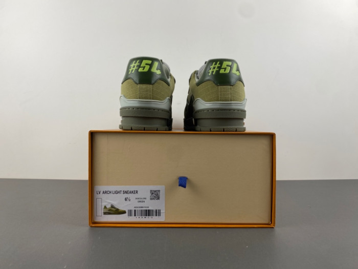 LV snekaers L0000619