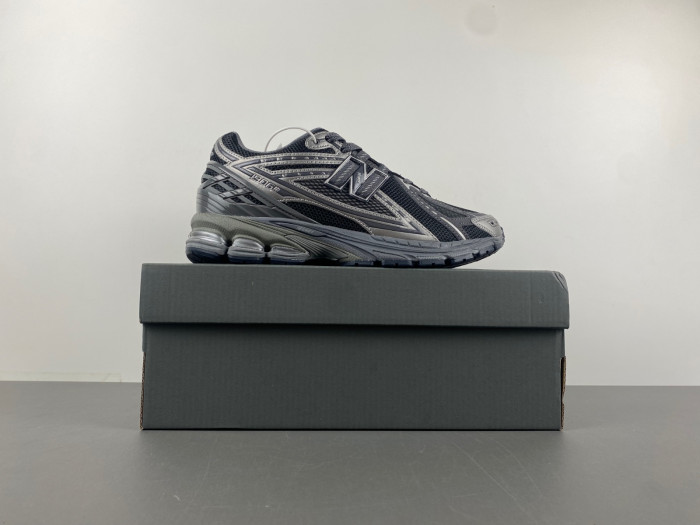 New Balance 1906R Phantom Dark Grey M1906RES