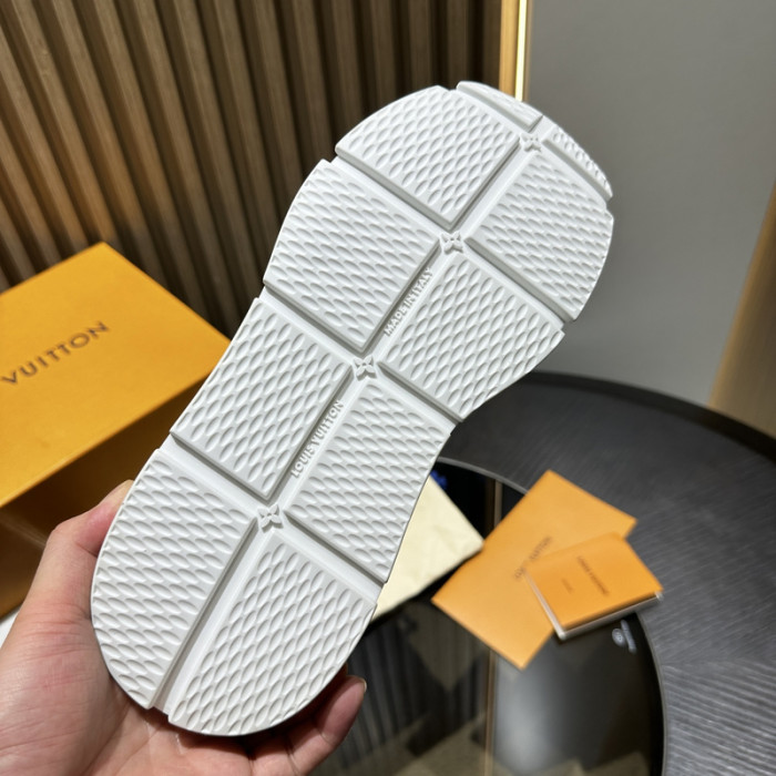 LV snekaers L0000590