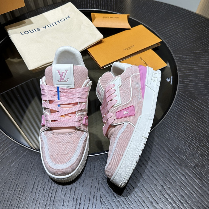 LV snekaers L0000828