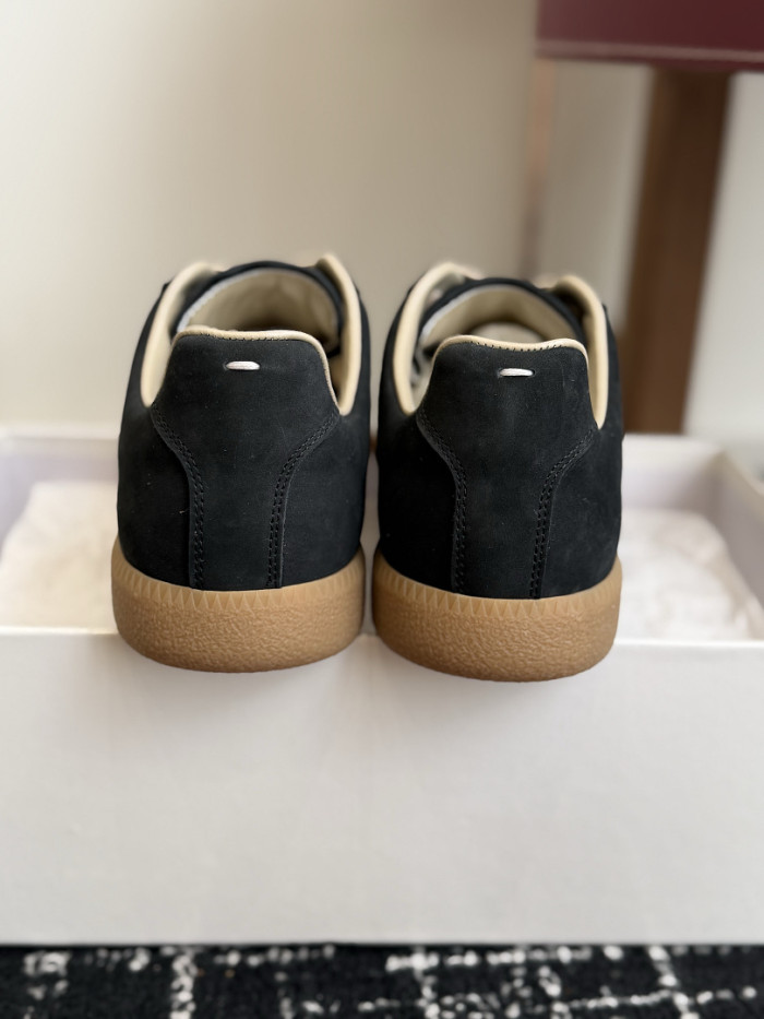 Ma1s0n Marg*e1a CALFSKIN S57WS0427