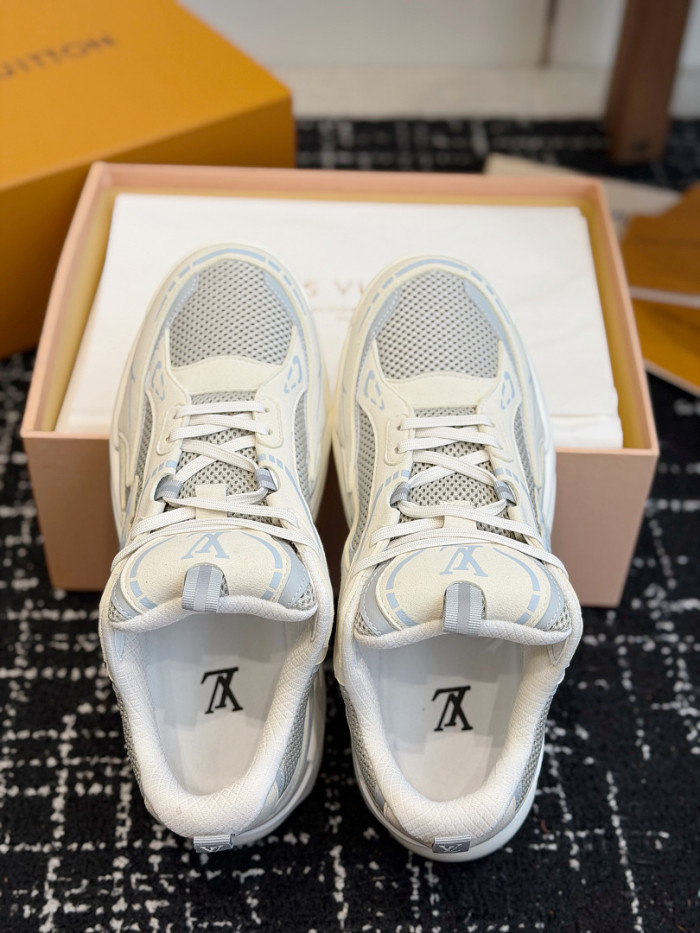 LV sneakers L0000850