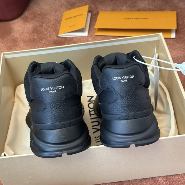 LV snekaers L0000559