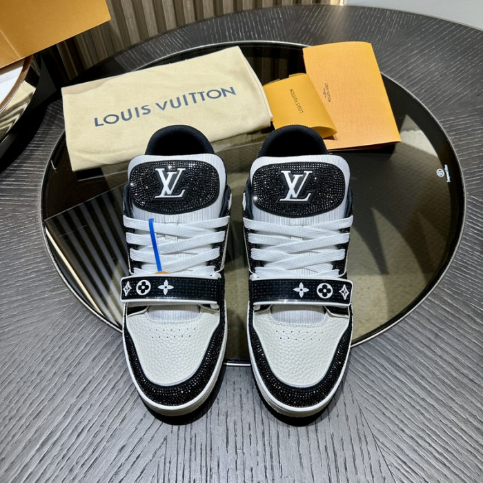 LV snekaers L0000479