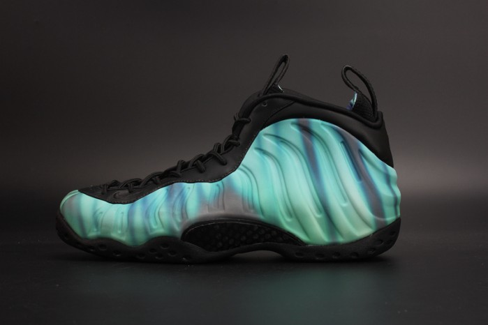 Nike Air Foamposite One “Northern Lights” Black/Green mens 840559-001