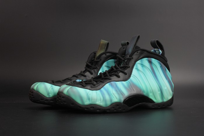 Nike Air Foamposite One “Northern Lights” Black/Green mens 840559-001