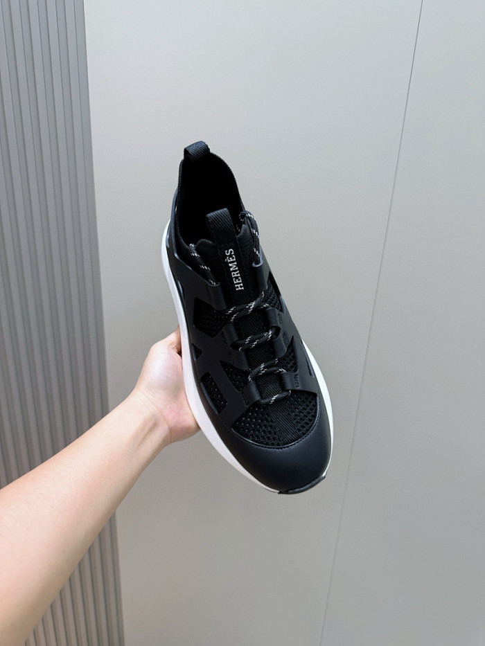 H**me5 sneakers HM108