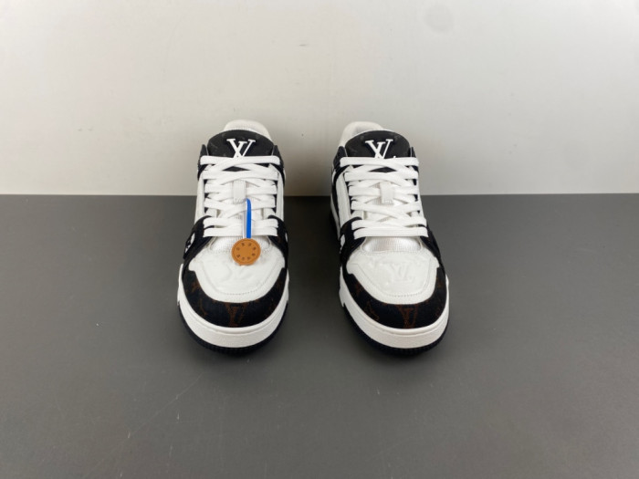 LV snekaers L0000628