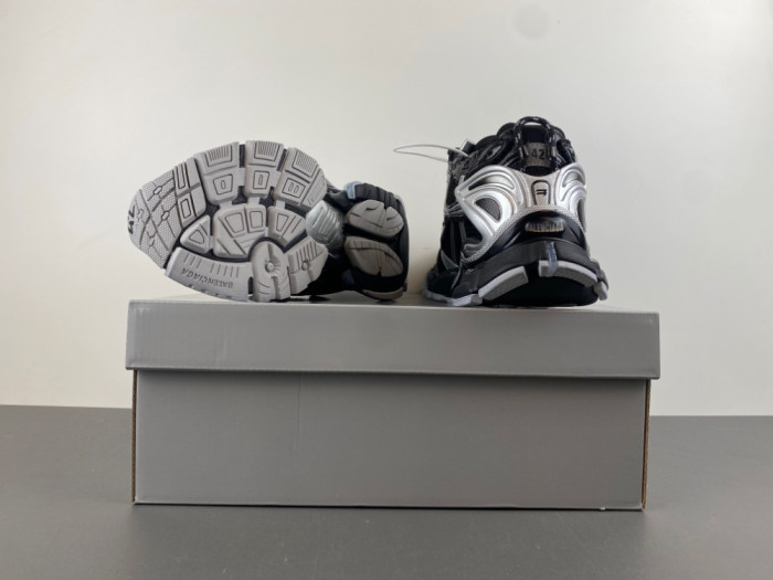 Balenciaga Runner sneaker W3RNY 0322