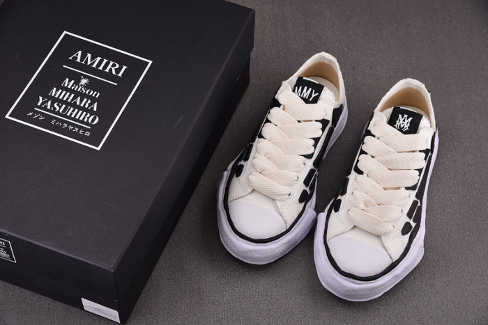 Ma*s*n mihara yasuhiro & amiri sneaker mmys60
