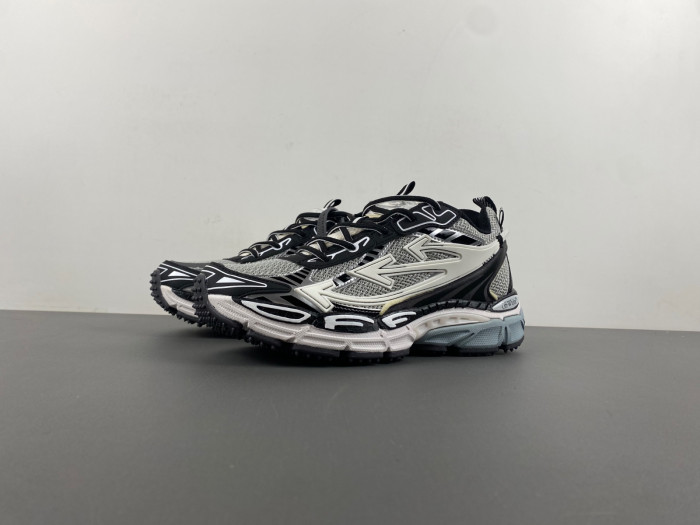 Off-White Be right back OWIA289F27