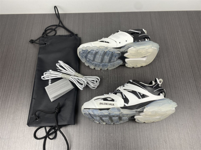 Balenciaga track W3BZ2 9010