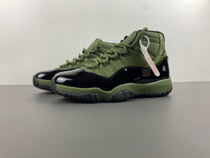 Air Jordan 11 green CT8012-300