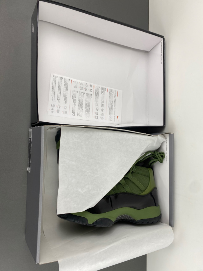 Air Jordan 11 green CT8012-300
