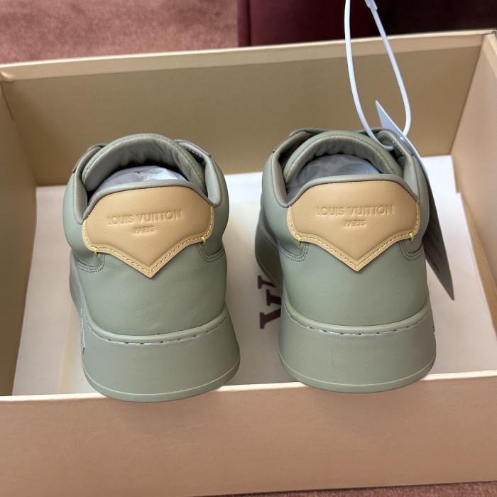 LV snekaers L0000795