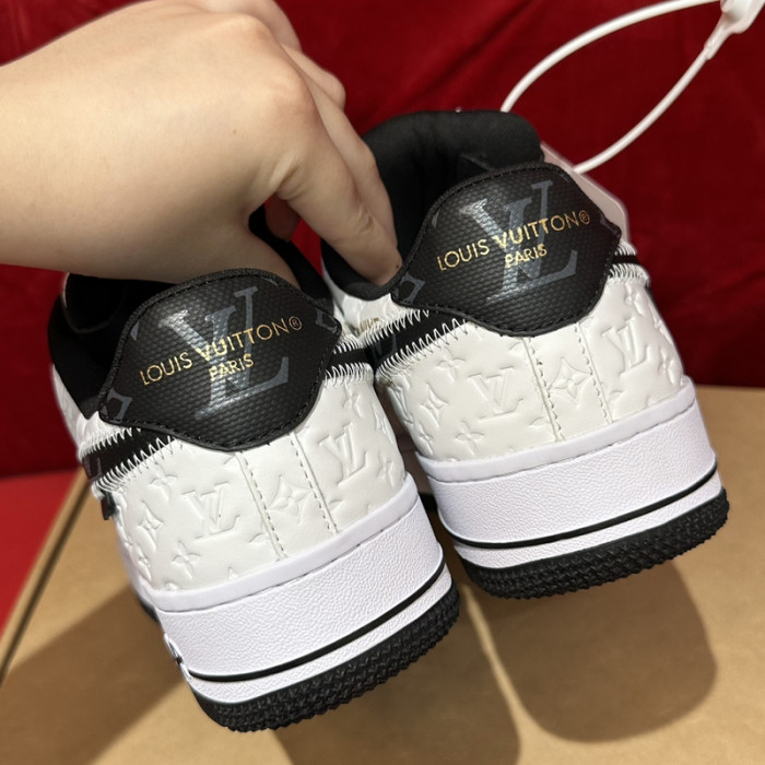 LouisVuitton x Nike Air Force LV LA09147