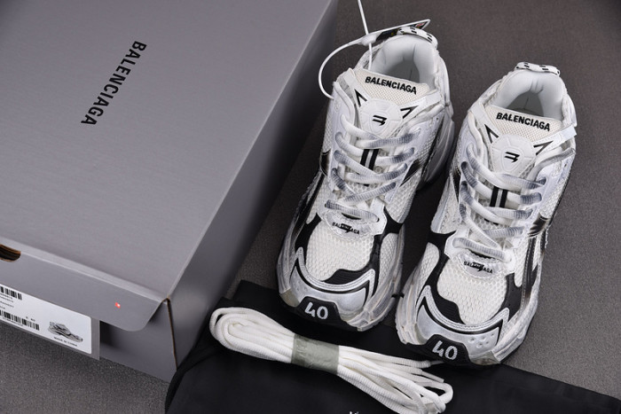 Balenciaga Runner sneaker WRUNG-9010