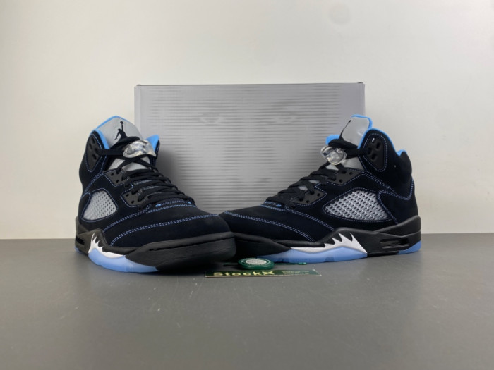 Air Jordan 5 Retro Black University Blue DD0587-008