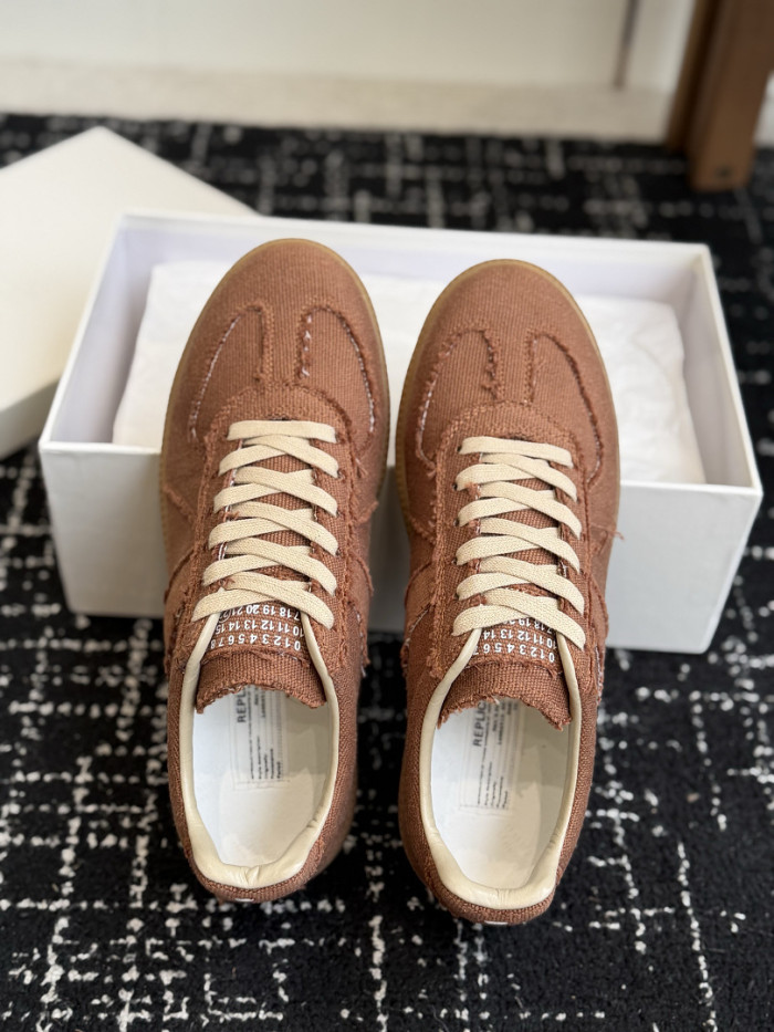 Ma1s0n Marg*e1a CALFSKIN S57WS0441