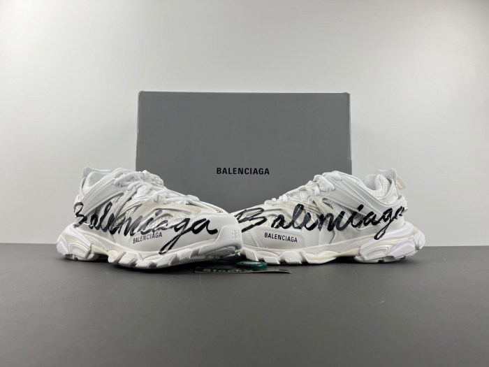 Balenciaga track WTRHW. 9010