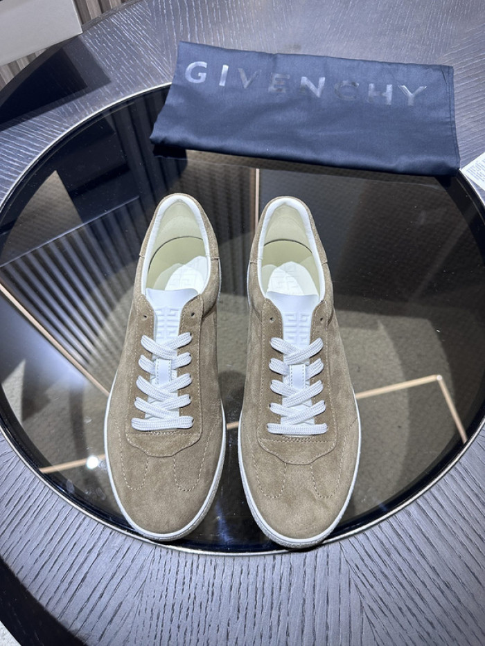 Givenchy Sneakers 660046