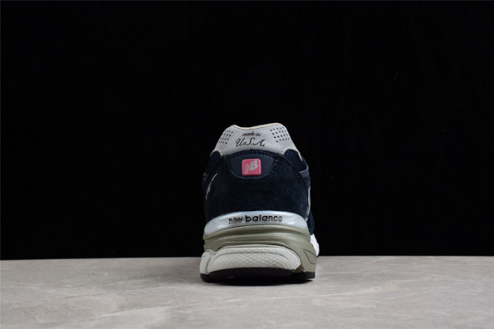 New Balance 990 M990NB3