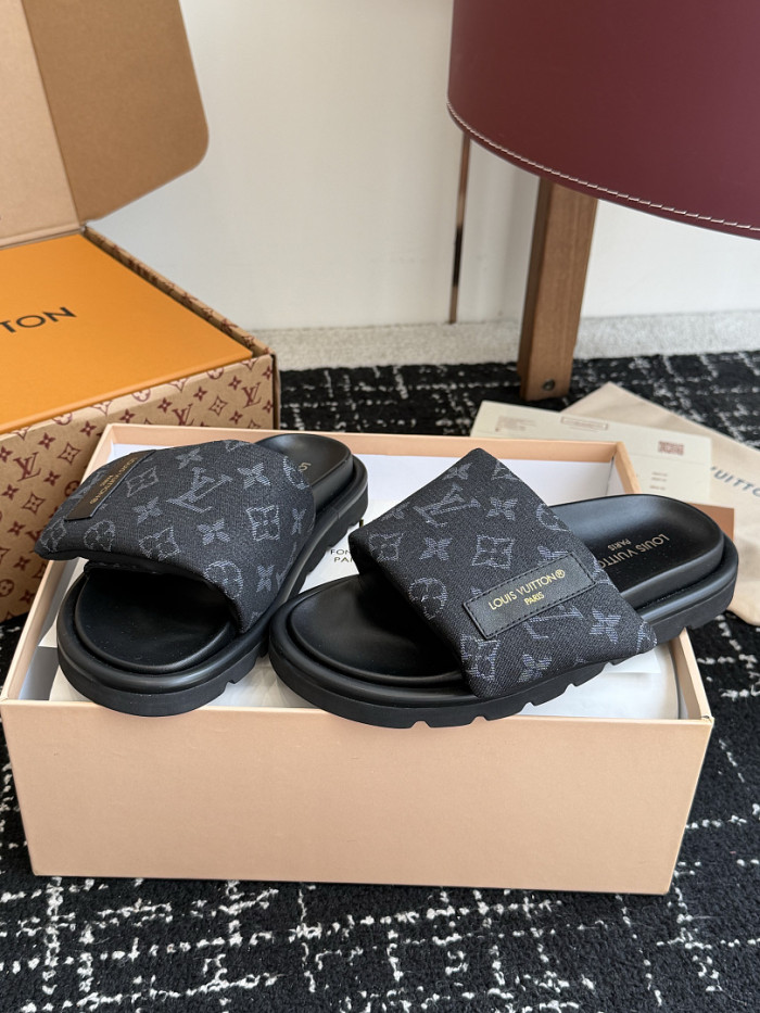 L&V sandal 271