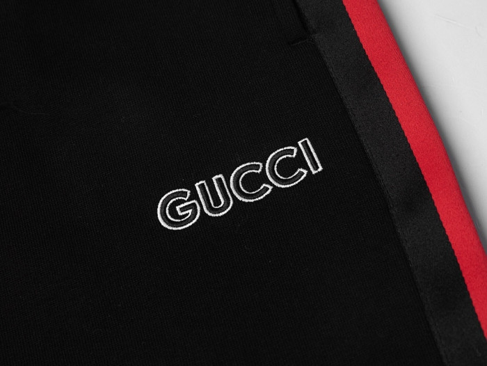 Gv*c1 SHORTS GH15