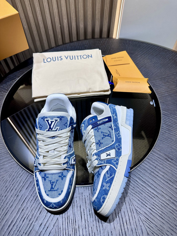 LV snekaers L0000415
