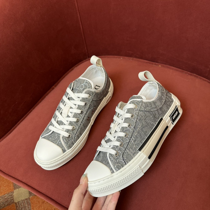 B23 OBLIQUE LOW Top SNEAKERS T00480H107