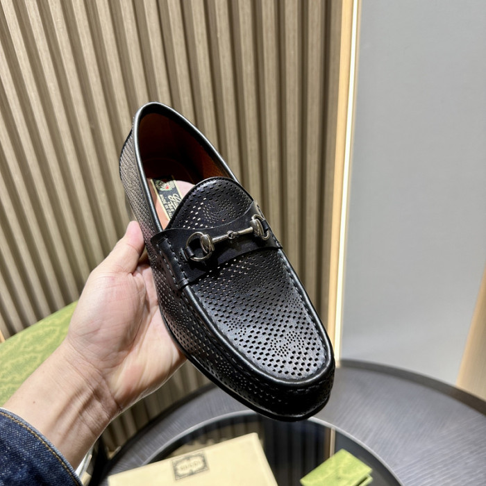 G*u*i* loafers gc181