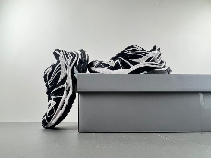 Balenciaga Runner sneaker W3RXP-0213