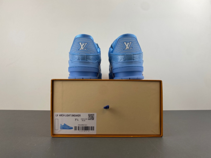 LV snekaers L0000623