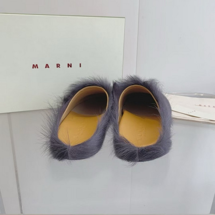 Marni Slides M003