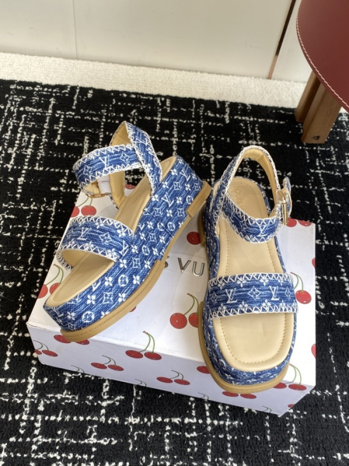 L&V sandal 227