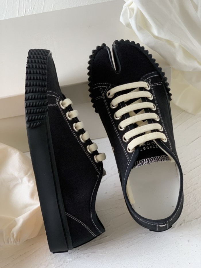 ma1s0n Marg*e1a tabi sneakers s57ws0350