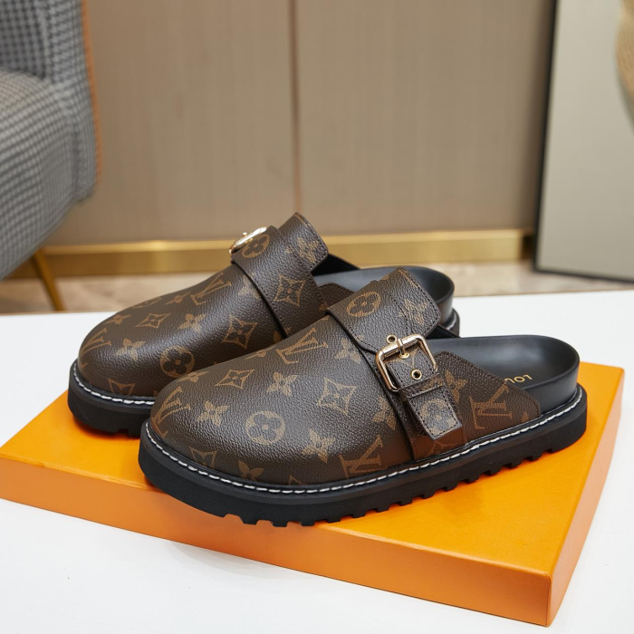 L&V sandal 240
