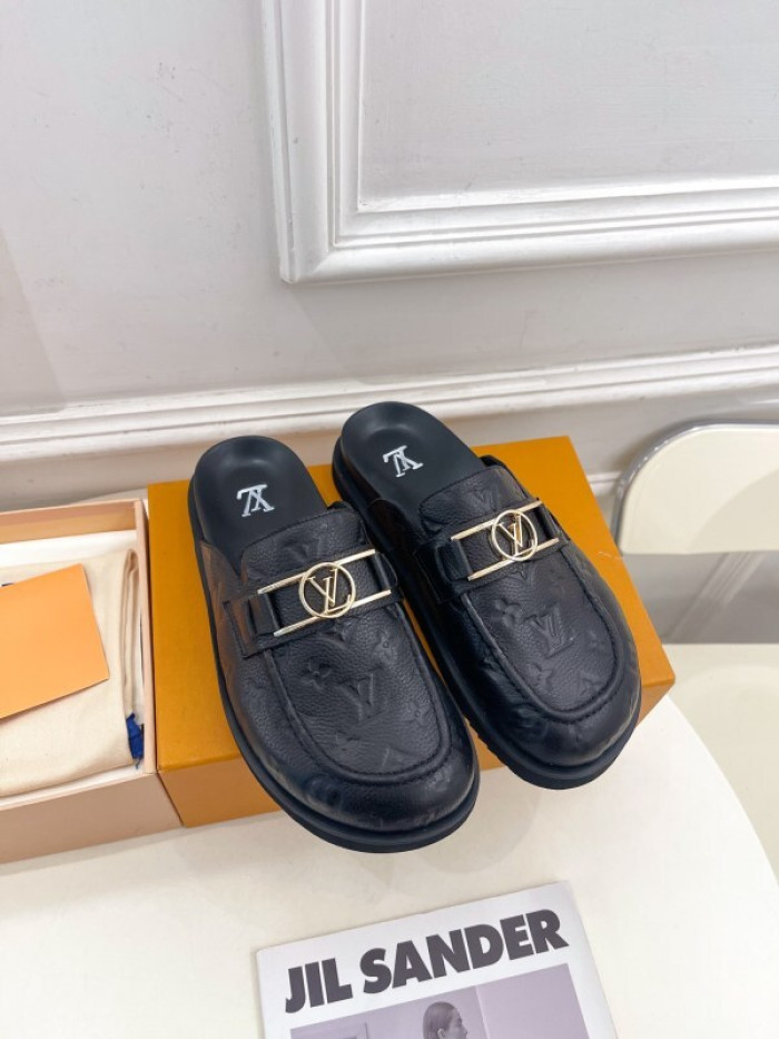 L&V sandal 247